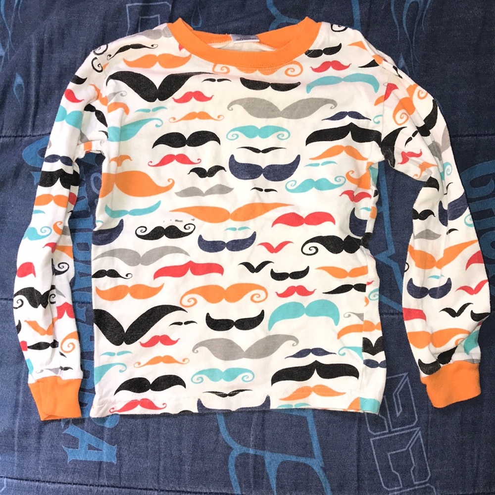 Mustache sleep shirt